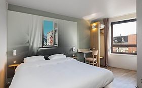 B&B Hôtel Rouen Centre St Sever